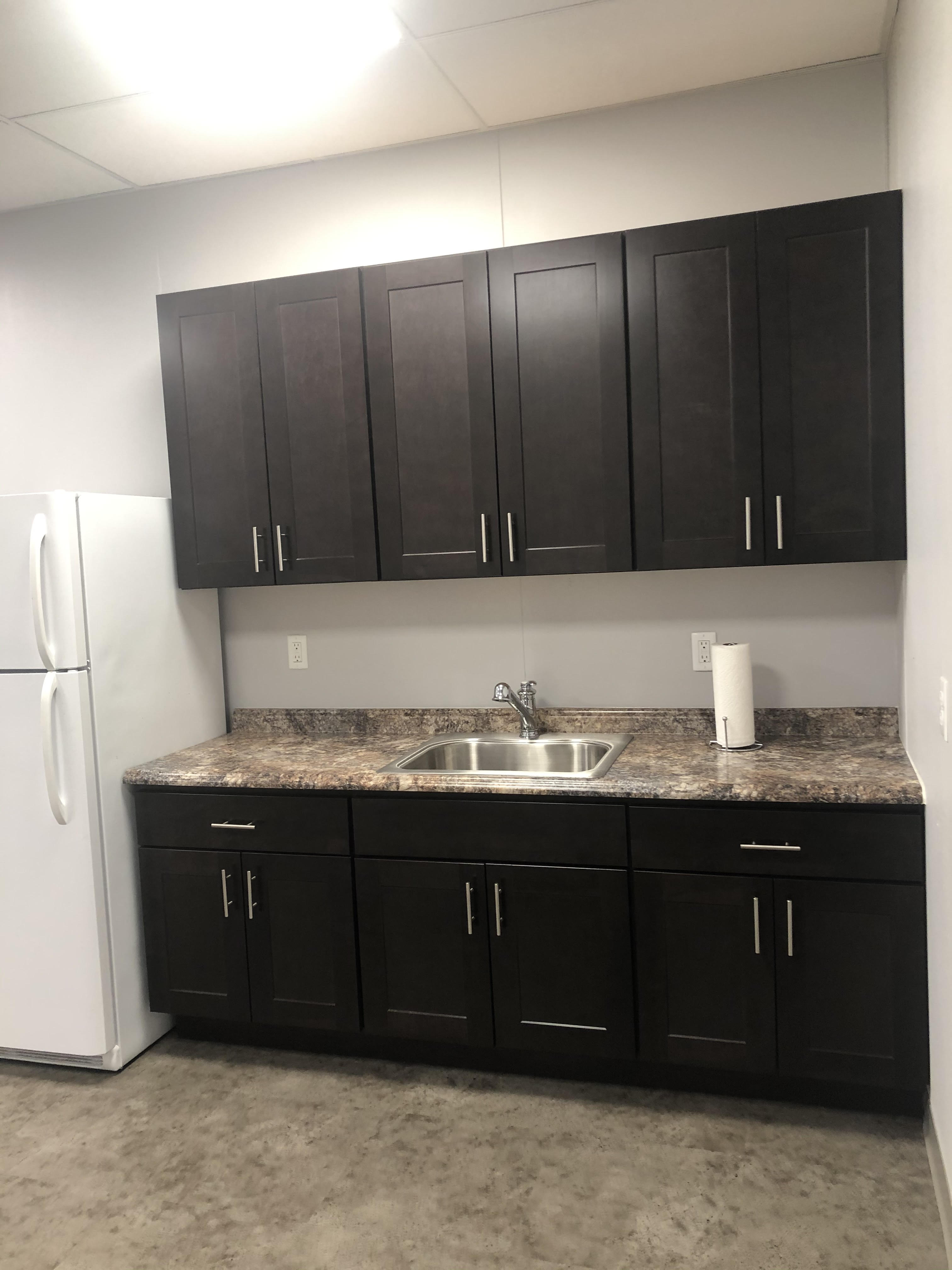 DRIVE Professional Building Lunch Room Kitchenette